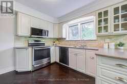 19 RIDGEGATE CRESCENT | Toronto Ontario | Slide Image Seventeen