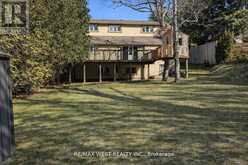 26 HOSTEIN DRIVE | Ancaster Ontario | Slide Image Nine