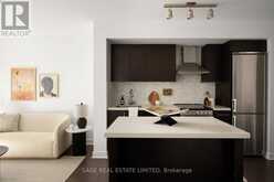 313 - 58 ORCHARD VIEW BOULEVARD | Toronto Ontario | Slide Image Two