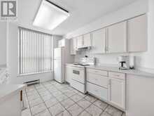 807 - 11 THORNCLIFFE PARK DRIVE | Toronto Ontario | Slide Image Seventeen