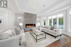 35 NORMANDALE CRESCENT | Toronto Ontario | Slide Image Nine