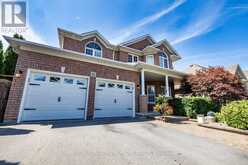66 BRIDLEWOOD BOULEVARD | Whitby Ontario | Slide Image Five
