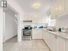 20 ELFREDA BOULEVARD | Toronto Ontario | Slide Image Nine