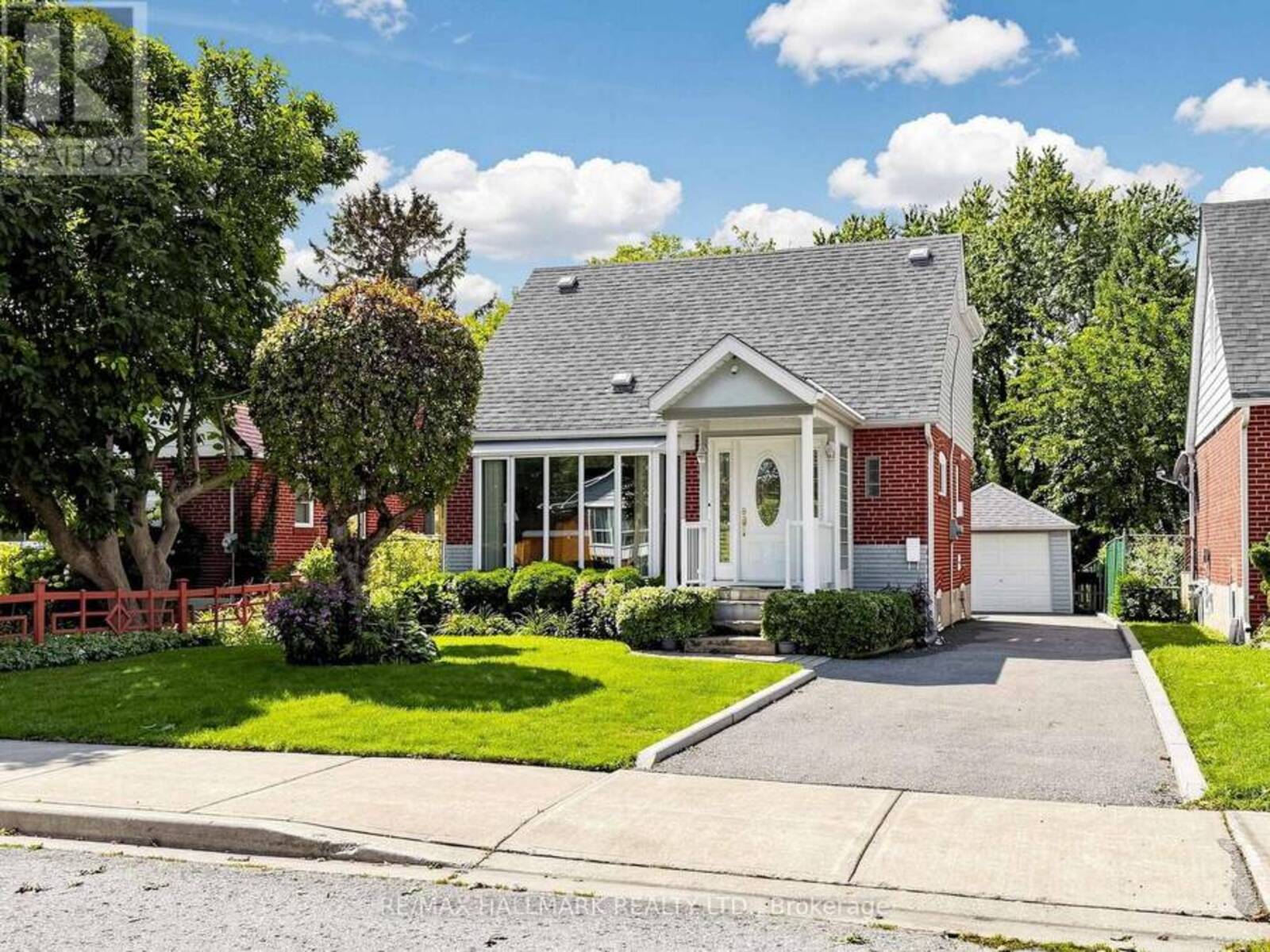 20 ELFREDA BOULEVARD, Toronto, Ontario M1L 4L7
