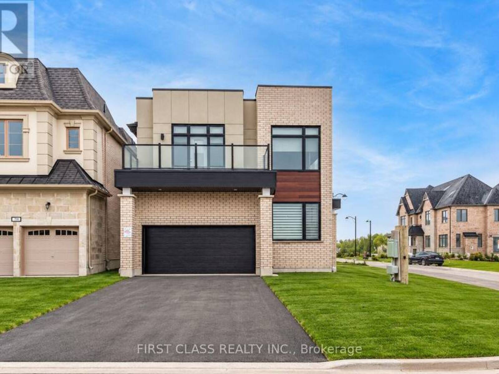 11 GODFREY WILLIS DRIVE, Markham, Ontario L6C 3N2
