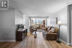 502 - 100 OBSERVATORY LANE SE | Richmond Hill Ontario | Slide Image Ten