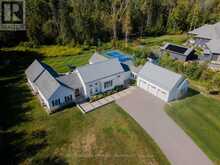 24 WINDFIELD DRIVE W | Oro-Medonte Ontario | Slide Image Four