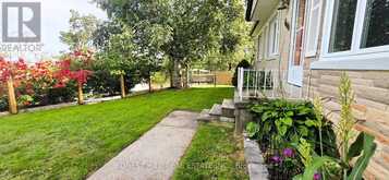 4 KAREN CRESCENT | Orillia Ontario | Slide Image Two