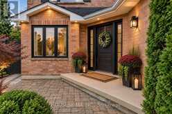 292 LISA MARIE DRIVE | Orangeville Ontario | Slide Image Two