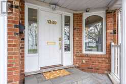 1389 LAKESHORE ROAD | Burlington Ontario | Slide Image Two