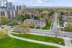 1389 LAKESHORE ROAD | Burlington Ontario | Slide Image Five