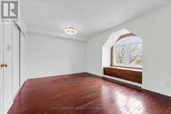1389 LAKESHORE ROAD | Burlington Ontario | Slide Image Six