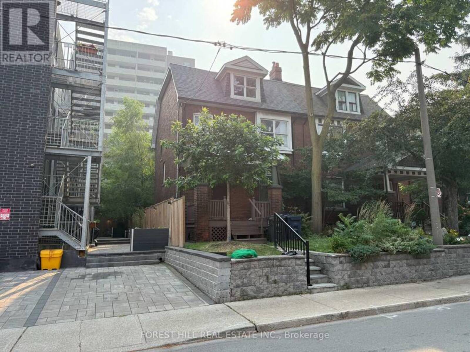 63 ALHAMBRA AVENUE, Toronto, Ontario M6R 2S4