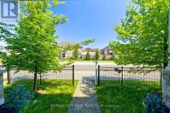 82 OAKMORE LANE | Brampton Ontario | Slide Image Ten