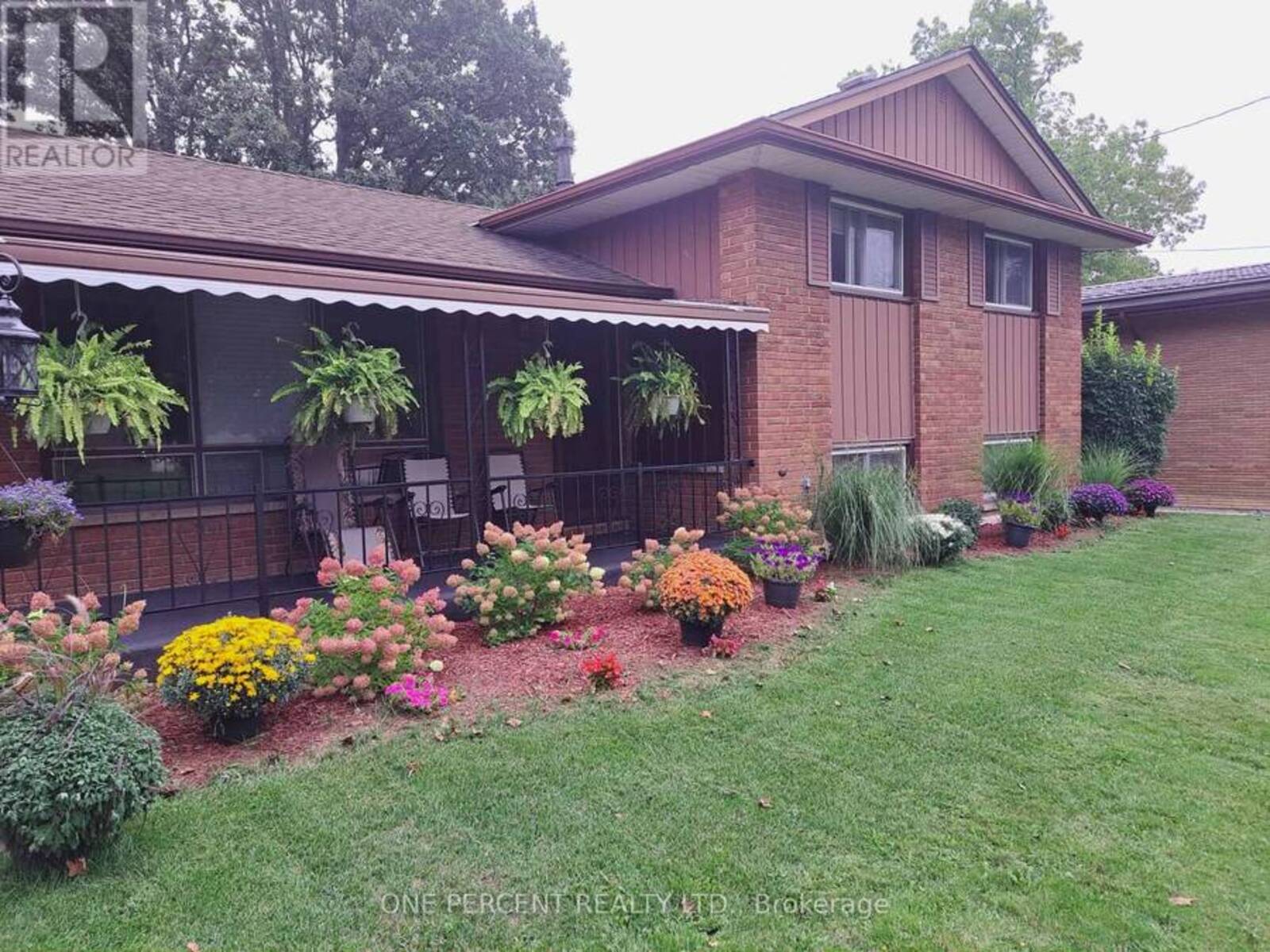37 EMPRESS AVENUE, Welland, Ontario L3B 1K6