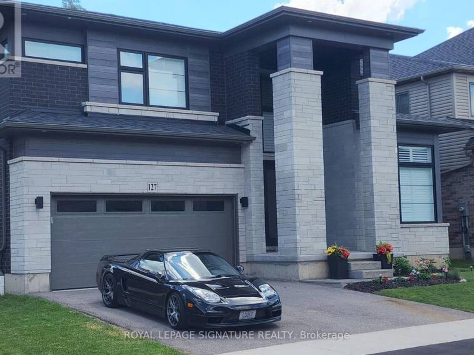 127 COURT DRIVE, Paris, Ontario N3L 0L6