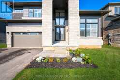 127 COURT DRIVE | Paris Ontario | Slide Image Four