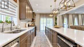 49 SCOTS PINE TRAIL | Kitchener Ontario | Slide Image Ten