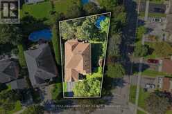 380 ALEX DONER DRIVE | Newmarket Ontario | Slide Image Three
