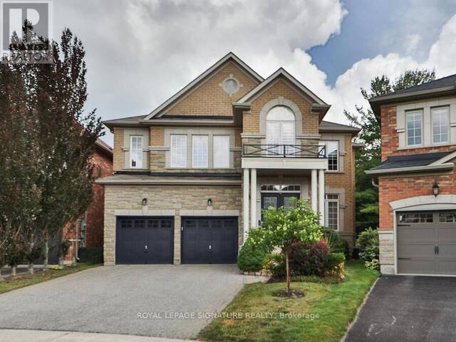 488 FOXCROFT BOULEVARD Newmarket Ontario, L3X 3L7 - 4 Bedrooms Home For Sale