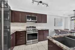 30 - 485 GREEN ROAD | Hamilton Ontario | Slide Image Thirteen