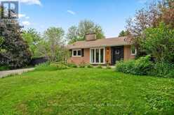 11 YEWFIELD CRESCENT | Toronto Ontario | Slide Image Thirty-six