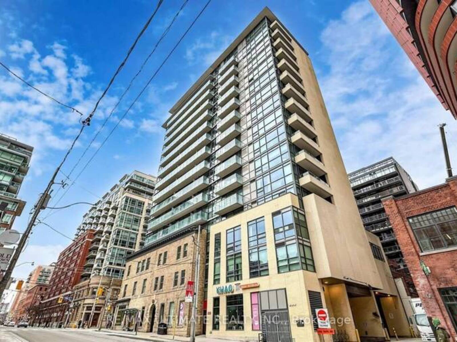 303 - 39 SHERBOURNE STREET, Toronto, Ontario M5A 0L8