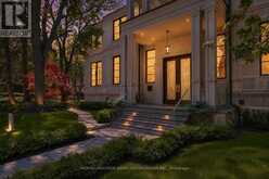 27 PENWOOD CRESCENT | Toronto Ontario | Slide Image Two