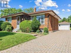 68 BEACHAM CRESCENT Toronto Ontario, M1T 1N1
