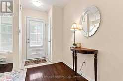 8 AYERS CRESCENT | Toronto Ontario | Slide Image Three