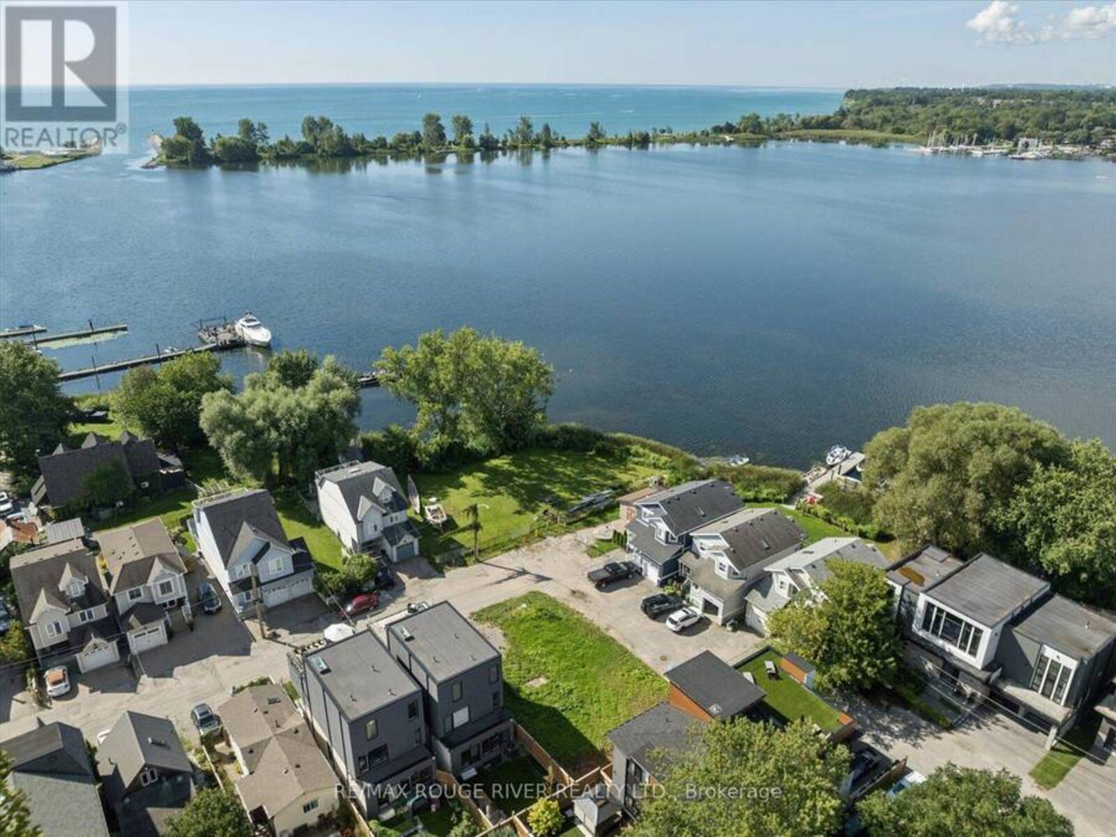 1238 BAYVIEW STREET, Pickering, Ontario L1W 1E6