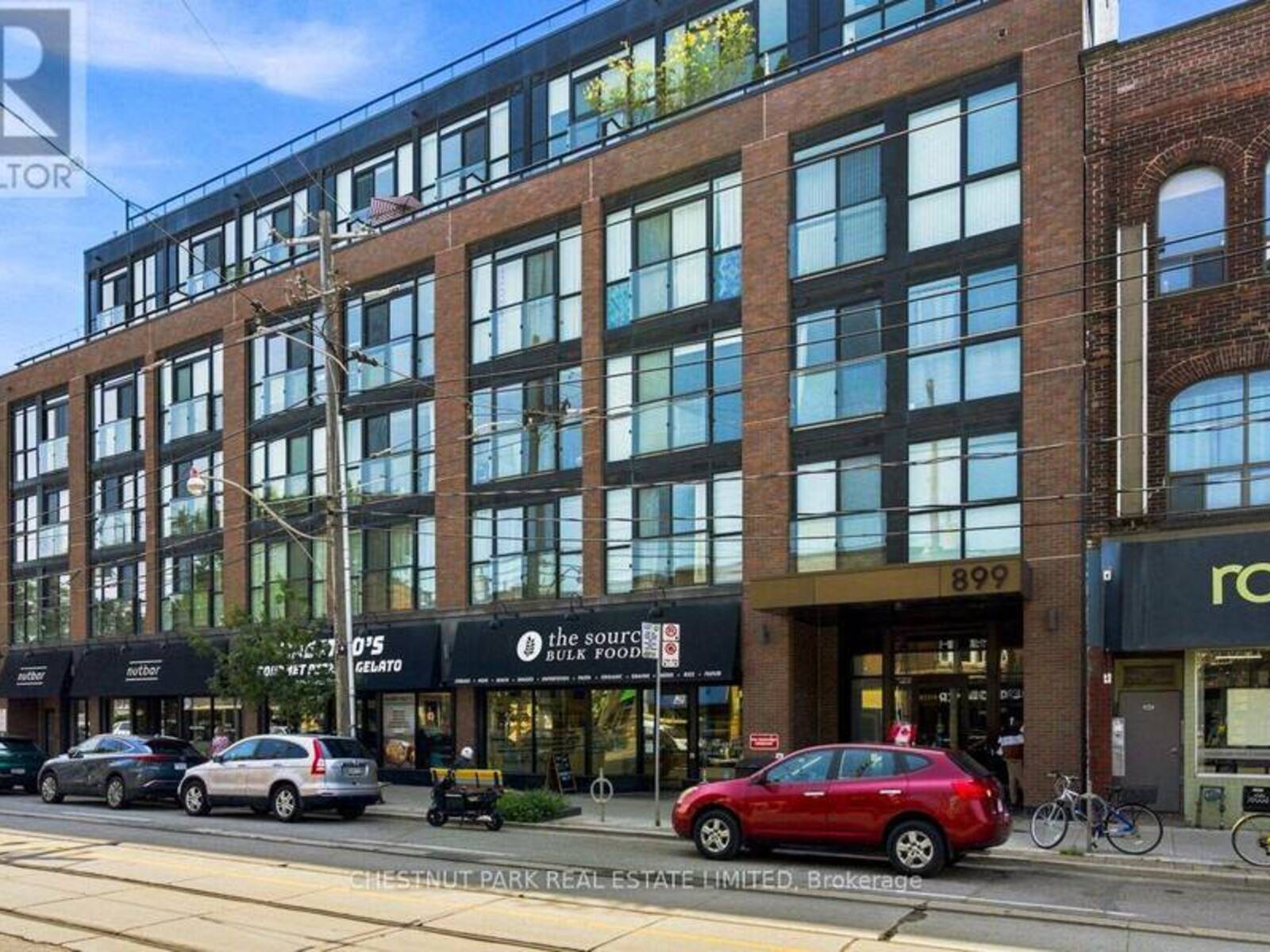 205 - 899 QUEEN STREET E, Toronto, Ontario M4M 0C8