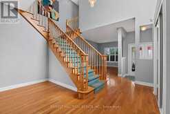 2 FOXFIELD CRESCENT | Vaughan Ontario | Slide Image Fifteen