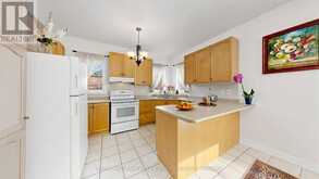 33 AMETHYST DRIVE | Richmond Hill Ontario | Slide Image Eleven
