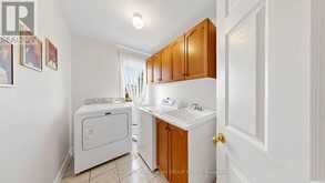 33 AMETHYST DRIVE | Richmond Hill Ontario | Slide Image Thirty-five