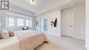 64 MONDIAL CRESCENT | East Gwillimbury Ontario | Slide Image Twenty-eight