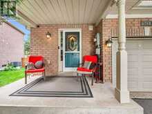 267 WARNER CRESCENT | Newmarket Ontario | Slide Image Five