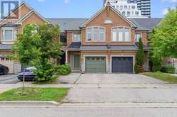 37 KINGSBRIDGE CIRCLE | Vaughan Ontario | Slide Image Two