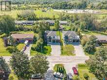 36 BLUE JAY BOULEVARD | Georgina Ontario | Slide Image Nine