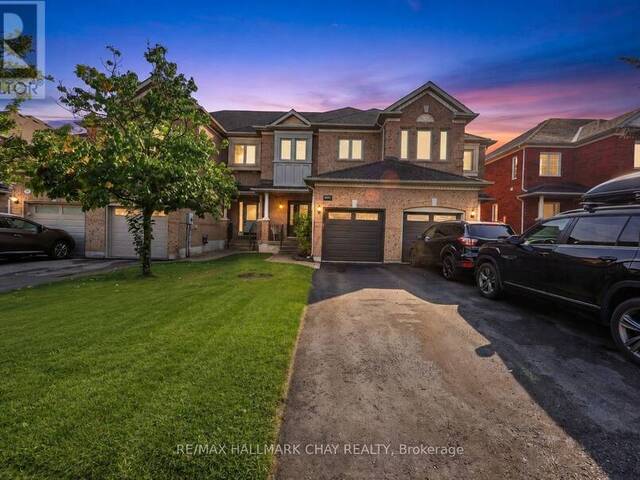 168 DENISE CIRCLE Newmarket Ontario, L3X 2J9 - 3 Bedrooms Home For Sale
