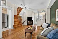 168 DENISE CIRCLE | Newmarket Ontario | Slide Image Four