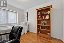 168 DENISE CIRCLE | Newmarket Ontario | Slide Image Nineteen