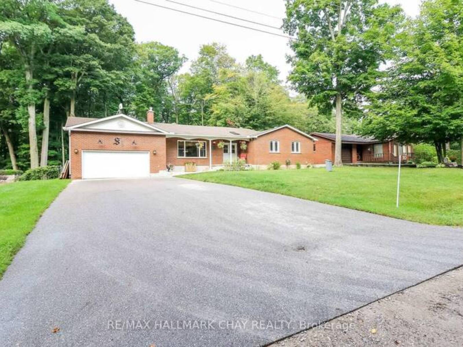 10 ENCHANTMENT AVENUE, Tiny, Ontario L9M 0H5