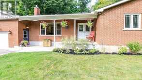 10 ENCHANTMENT AVENUE | Tiny Ontario | Slide Image Thirteen