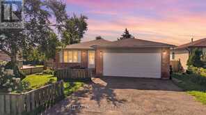 1 ARGYLE ROAD | Barrie Ontario | Slide Image One