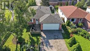 1 ARGYLE ROAD | Barrie Ontario | Slide Image Two