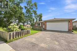 1 ARGYLE ROAD | Barrie Ontario | Slide Image Three