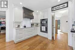 509 LARKSPUR LANE | Burlington Ontario | Slide Image Twelve