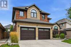 509 LARKSPUR LANE | Burlington Ontario | Slide Image Two