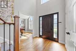 509 LARKSPUR LANE | Burlington Ontario | Slide Image Four